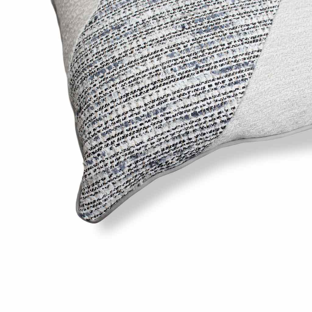 COJÍN  DE50X50 TEXTURE BAND