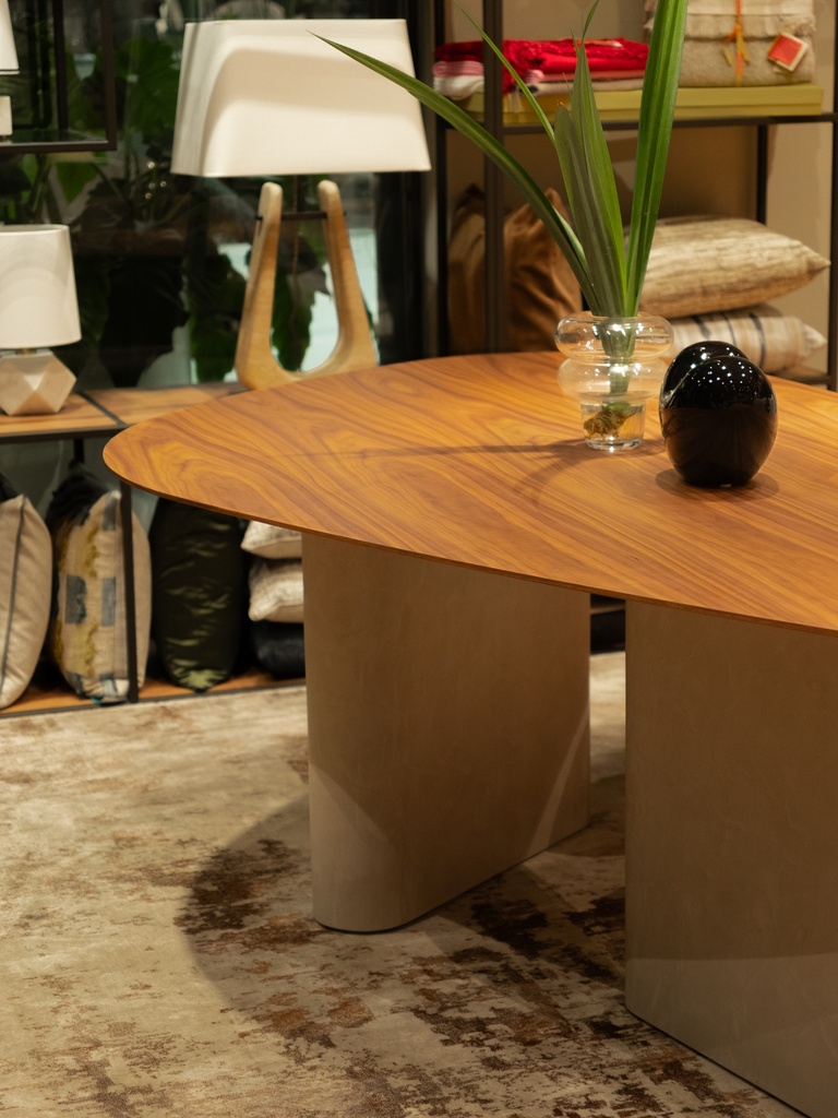 MESA DE COMEDOR BELIZE ORGÁNICA