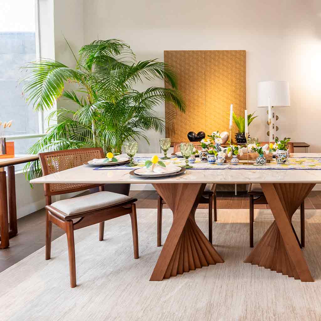 MESA DE COMEDOR  FRIBURGO PETRA