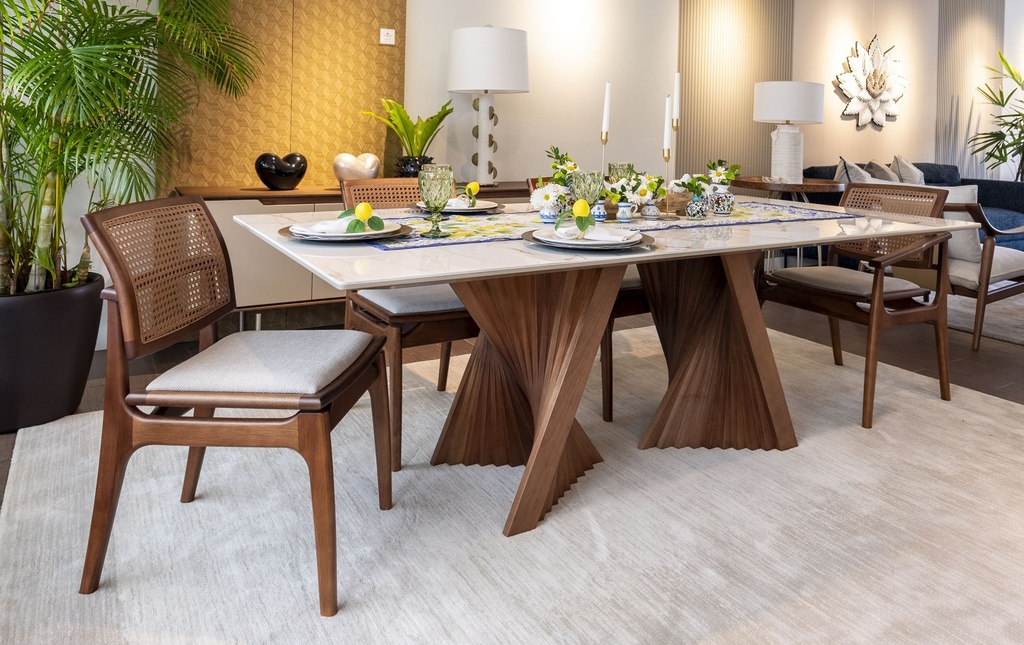 MESA DE COMEDOR  FRIBURGO PETRA