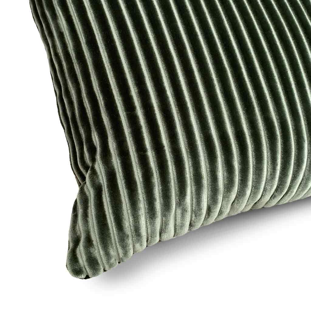 COJÍN  BT50x50 EMBRACE