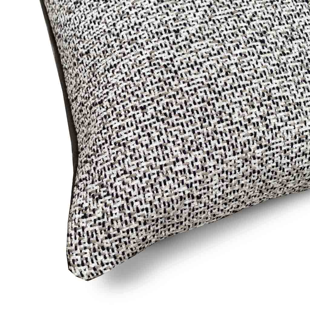 COJÍN  BT50x50 SALT & PEPPER