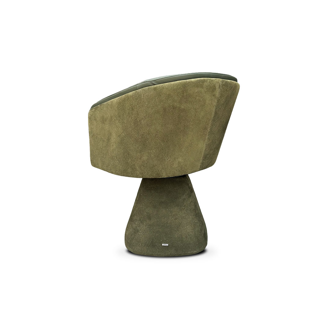 BUTACA DE CUERO ORLA