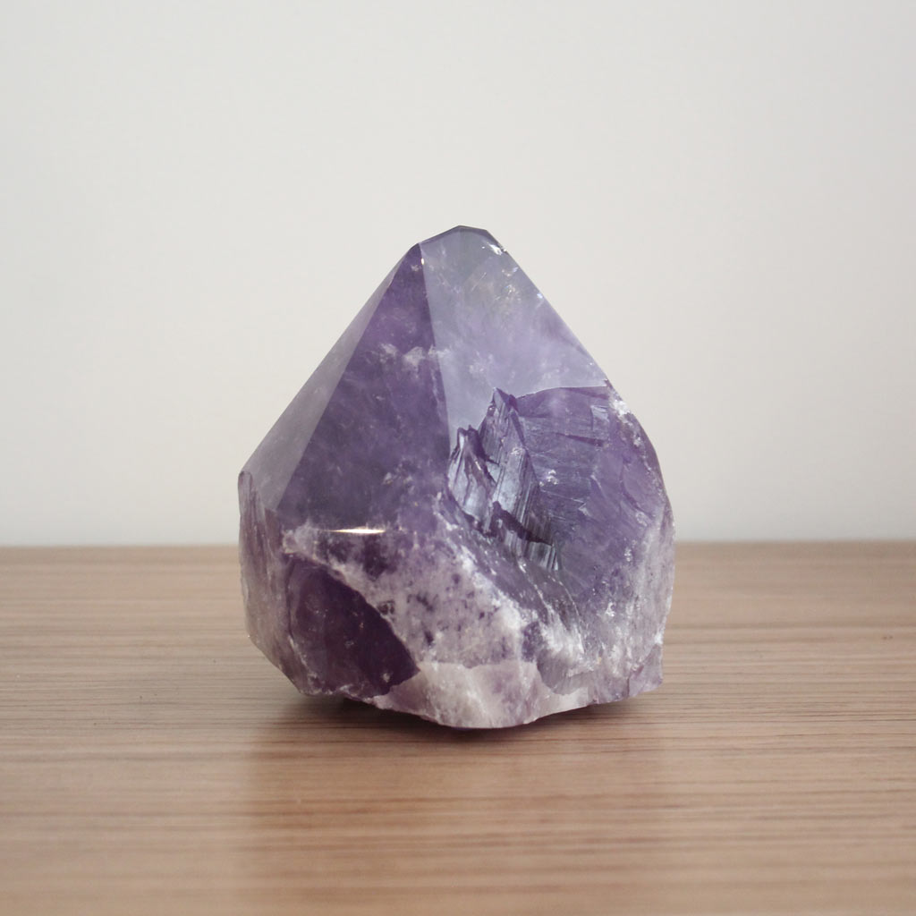 ESCULTURA PUNTA DE AMATISTA