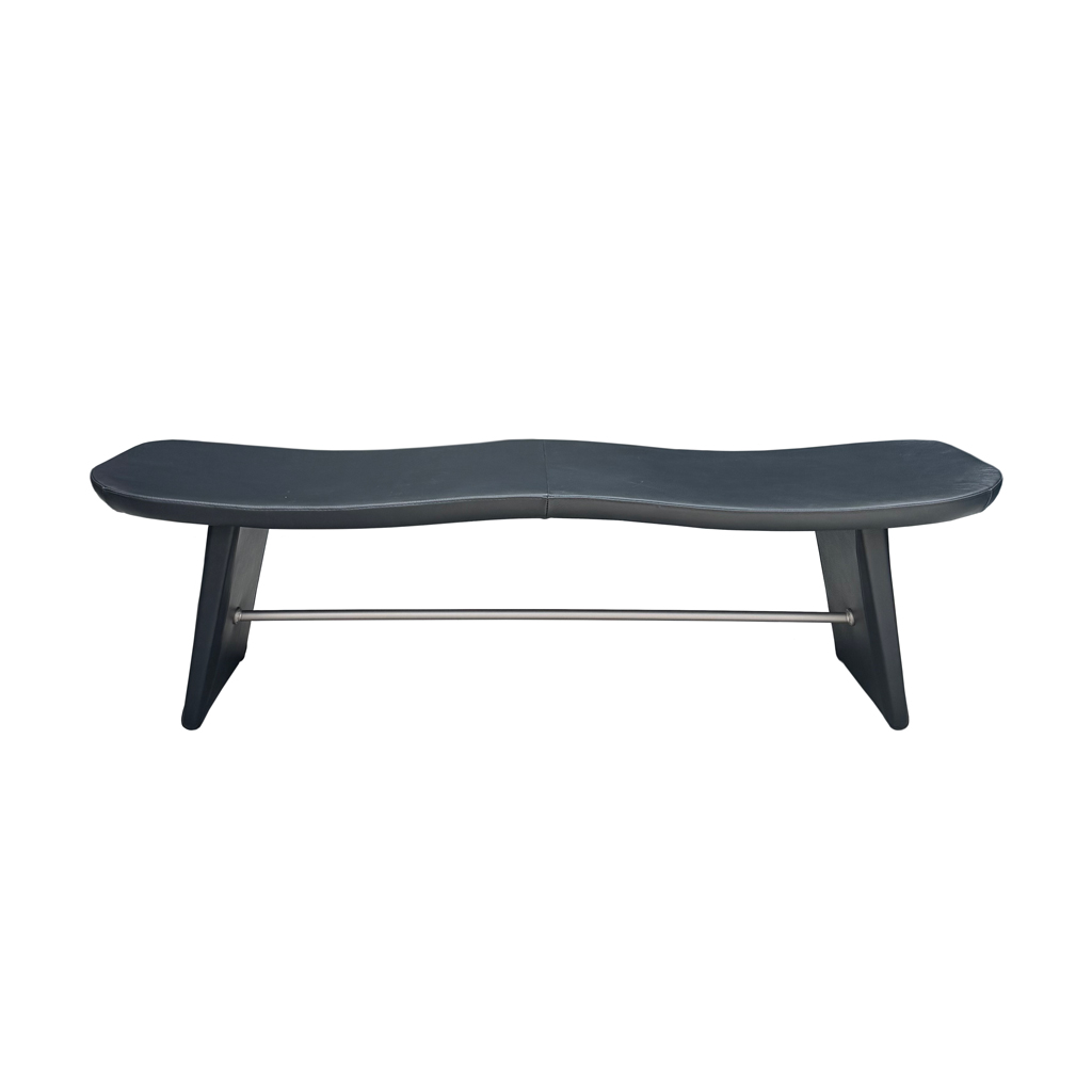 BANQUETA DE CUERO MAR PRETO