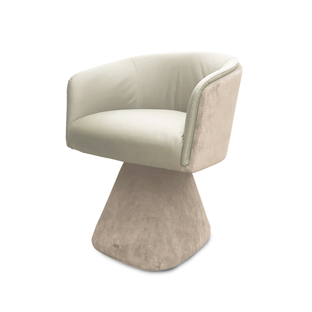 BUTACA DE CUERO ORLA AVELA