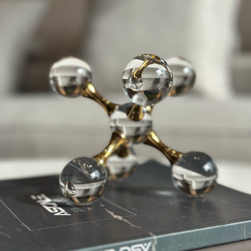 ESCULTURA MOLECULAR MEDIUM