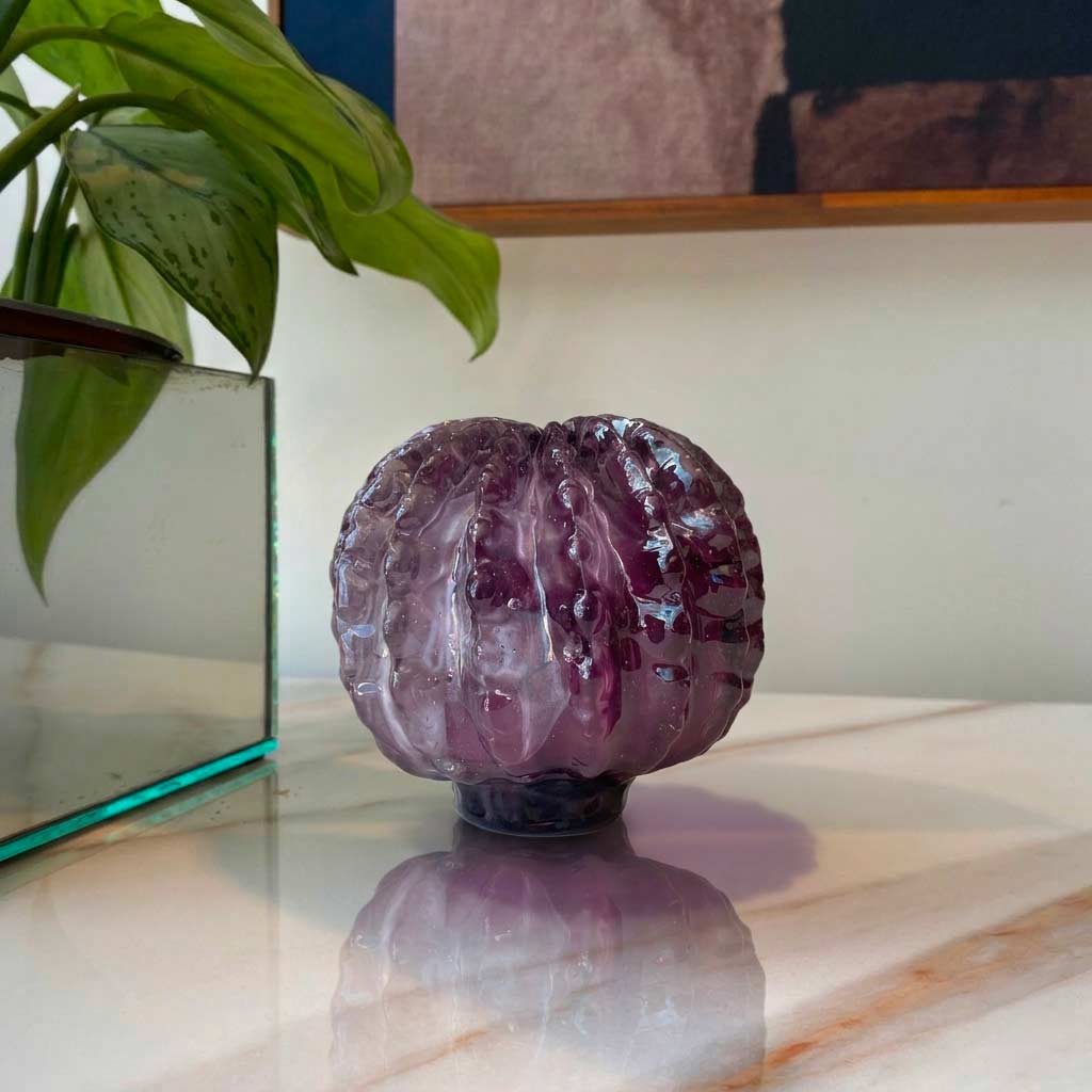 ESCULTURA CACTUS REDONDO MORADO/NACAR