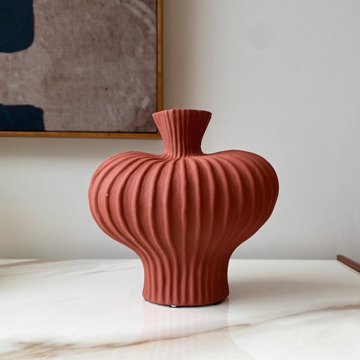 VASE RED FLOWER LARGE